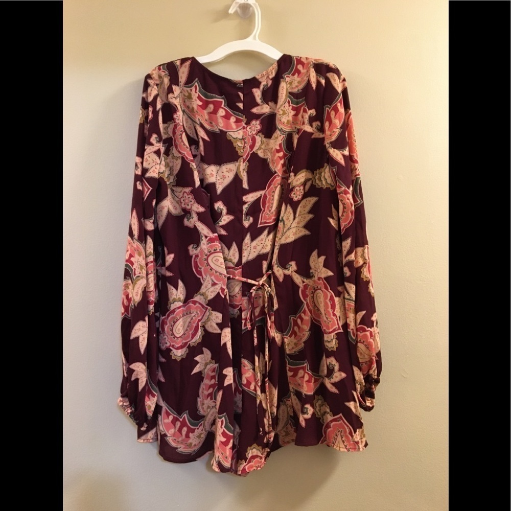 NWT Show Me Your Mumu Bailey Tie Back Romper & - Picture 9 of 15